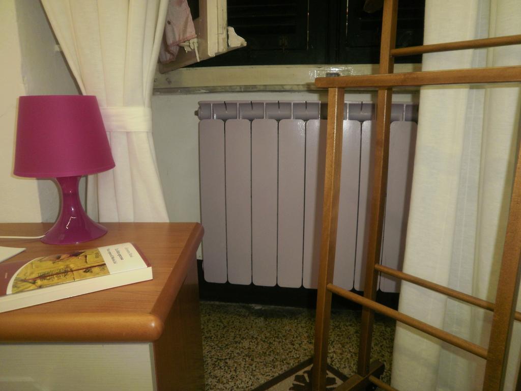 Guest House Erika La Spezia Exterior photo