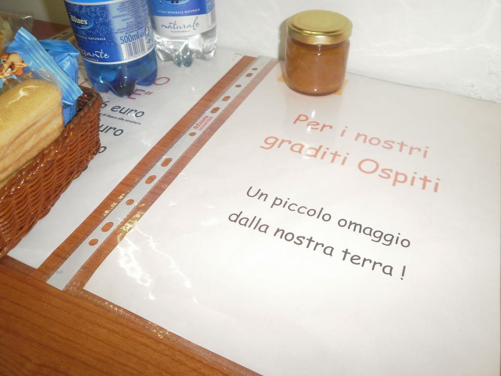 Guest House Erika La Spezia Exterior photo